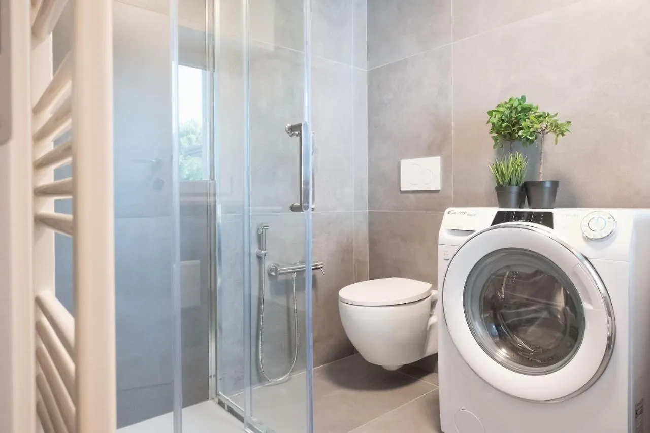 By The Lake Apartments - Smart Desenzano del Garda